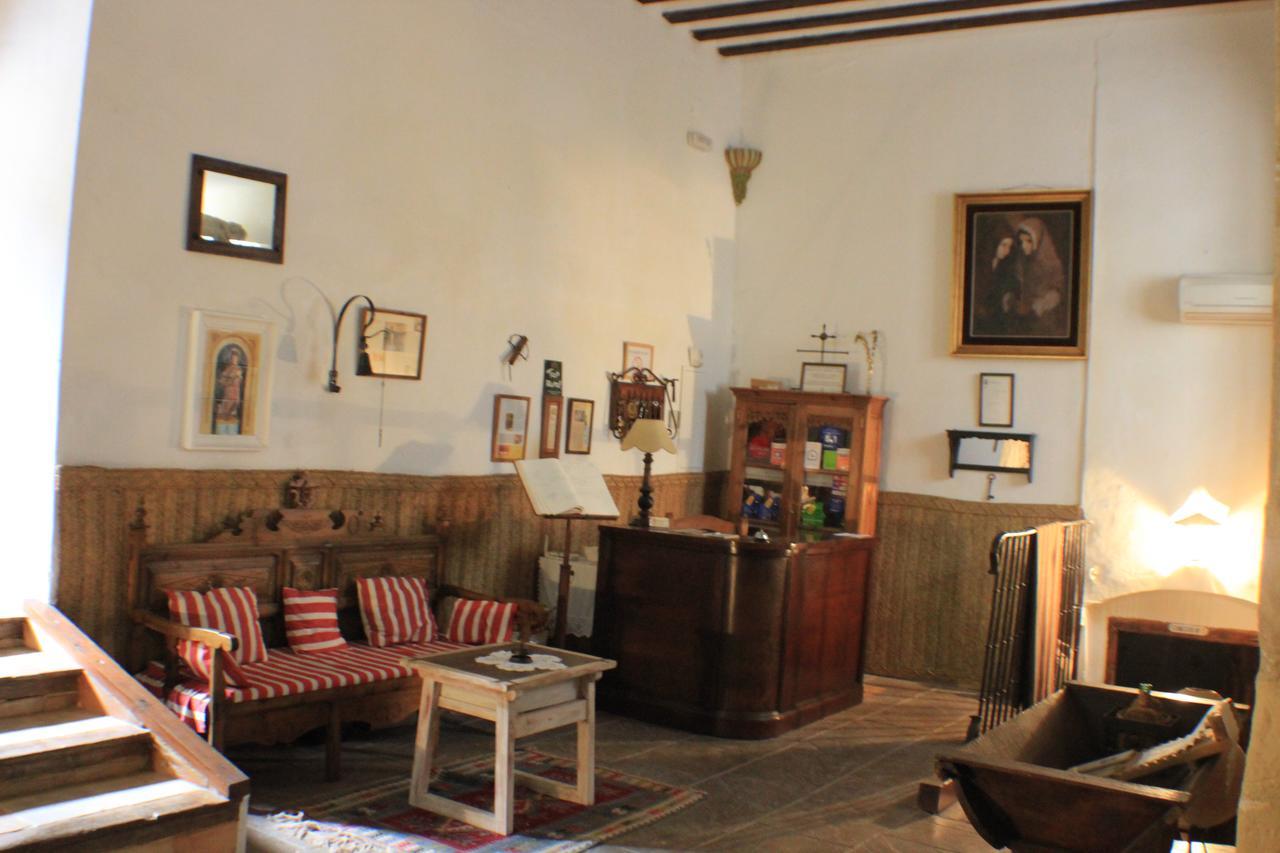 Casa Palacio Conde De Garcinarro Huete Exterior photo